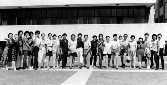 老照片：朱碧云常戎麦小琴罗刚陆剑民胡亚捷王志文高宝宝田少军