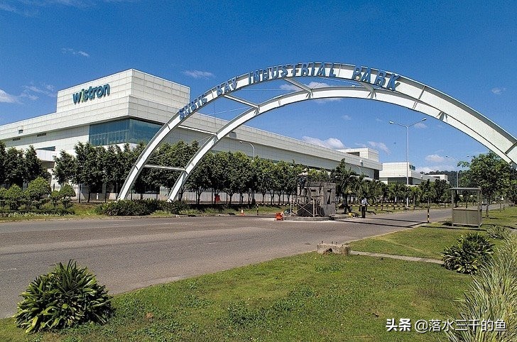 苹果18瓦代工厂,富士康是苹果代工厂吗