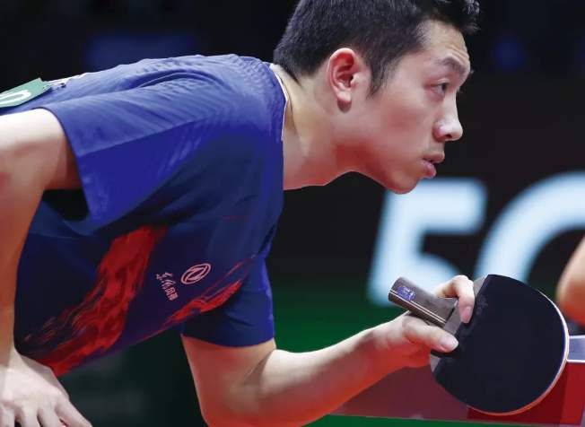 240一个的乒乓球拍值得吗,乒乓球拍45的和贵的153有什么区别