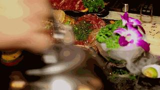 一头牛只有一块里脊,一头牛只供应6块牛排