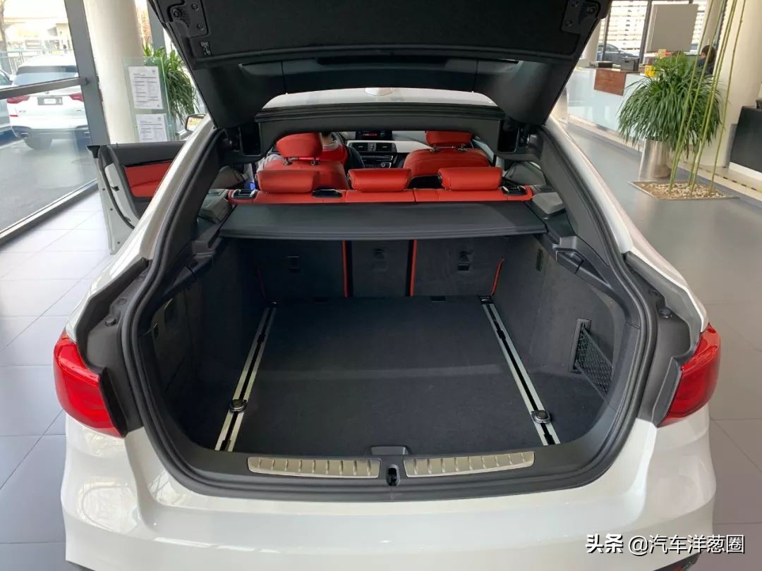 抄底老宝马三系,宝马3系买黑还是白更保值