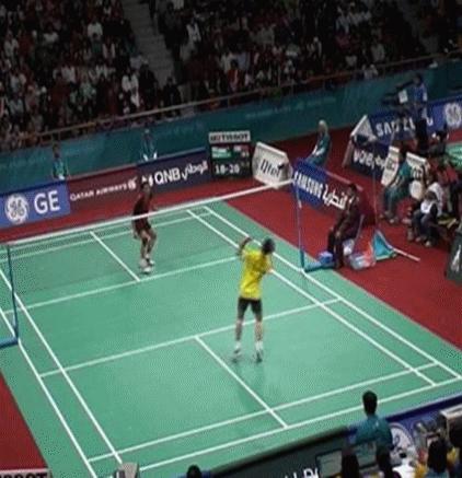 陶菲克技术动作,陶菲克的正手技术动作