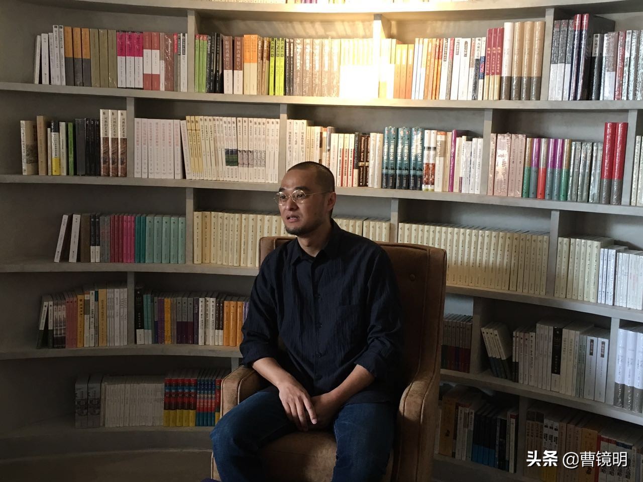 冯唐的飞鸟集有什么争议,冯唐的译本是飞鸟集