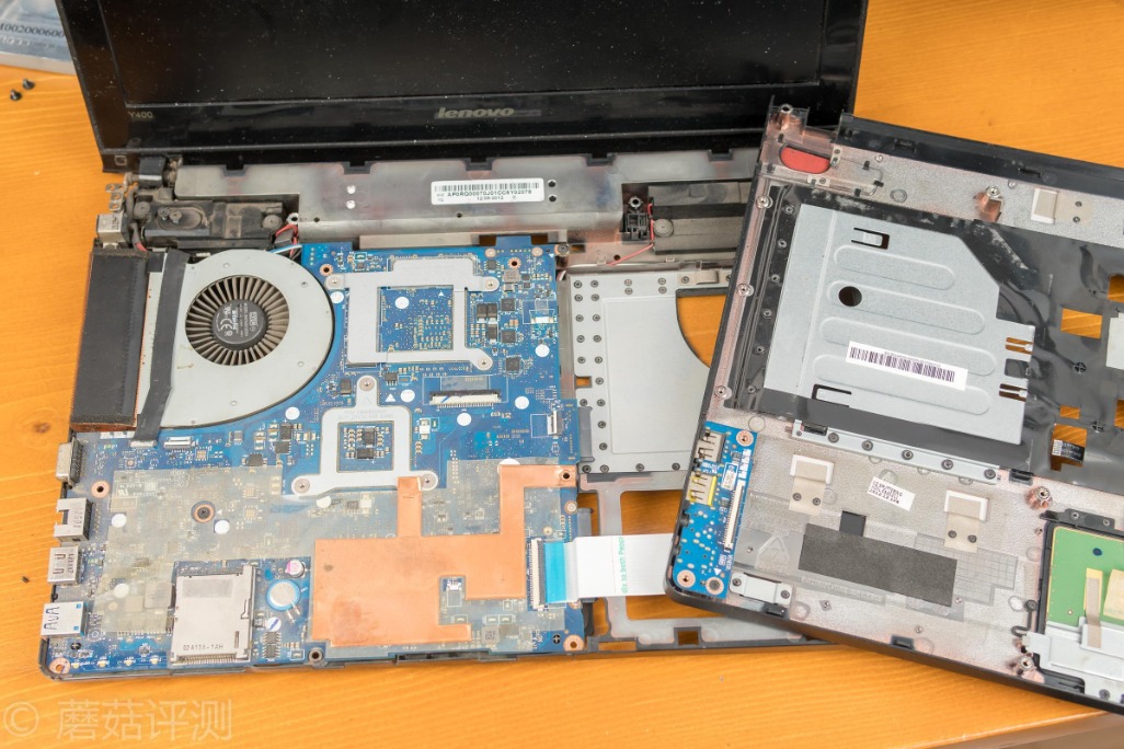 联想y400维修断轴,联想y400屏轴太紧
