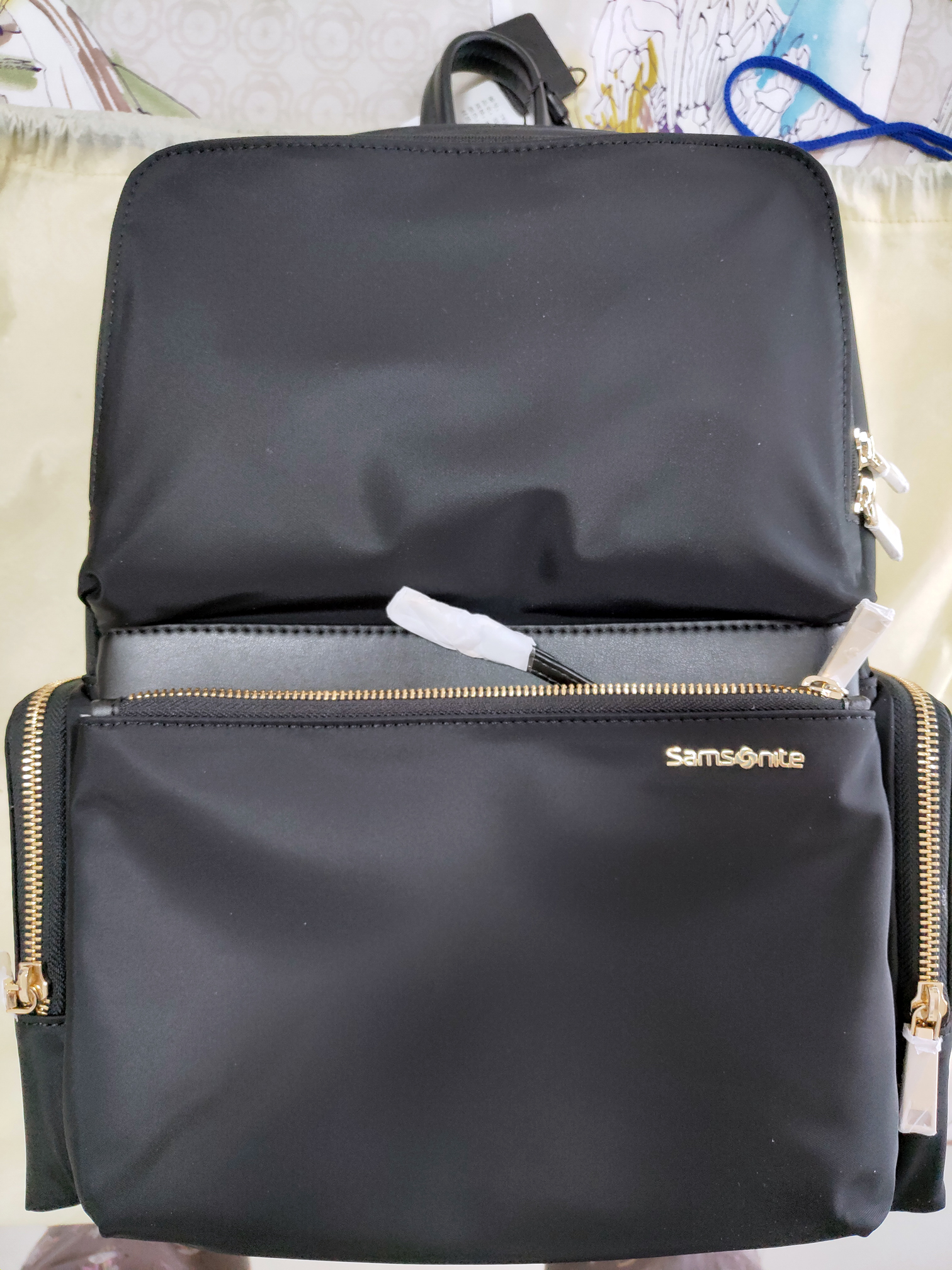 推荐背包好看高颜值名牌,什么牌子的背包好看质量又很好