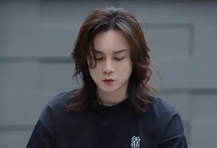 披荆斩棘|“哥哥”们熟男发型图鉴，丽锦美发通通安排上