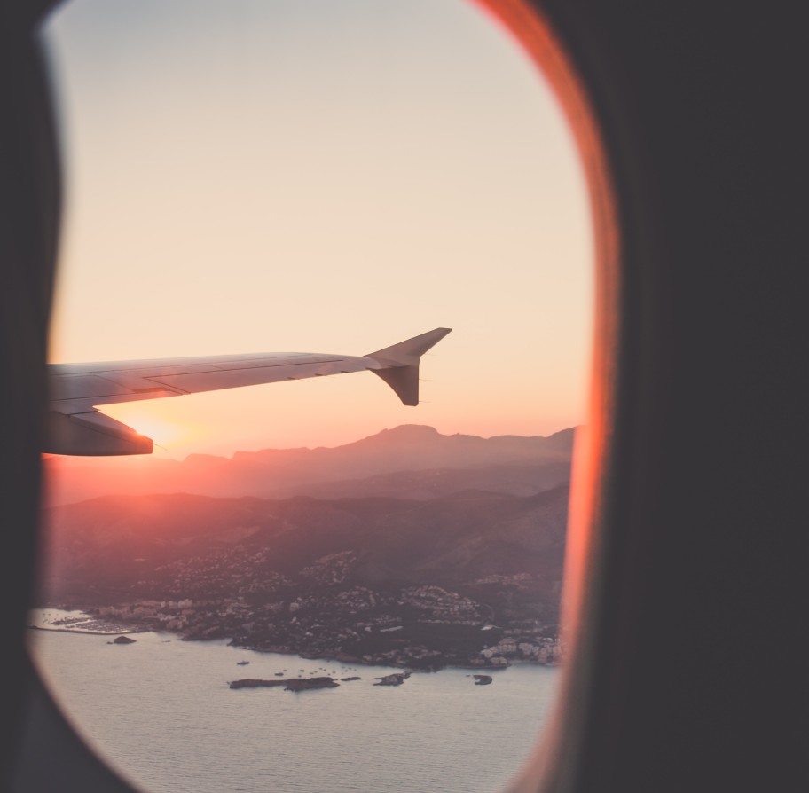 买机票为什么有不同折扣的经济舱,买机票同程好还是携程好