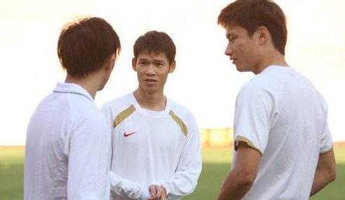 阎世铎当年谈足球,阎世铎对中国足球做了什么