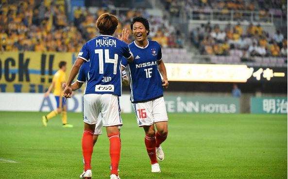 客场把韩国霸主踩脚下摩擦，日本足球的恐怖之处，还远不止这些呢