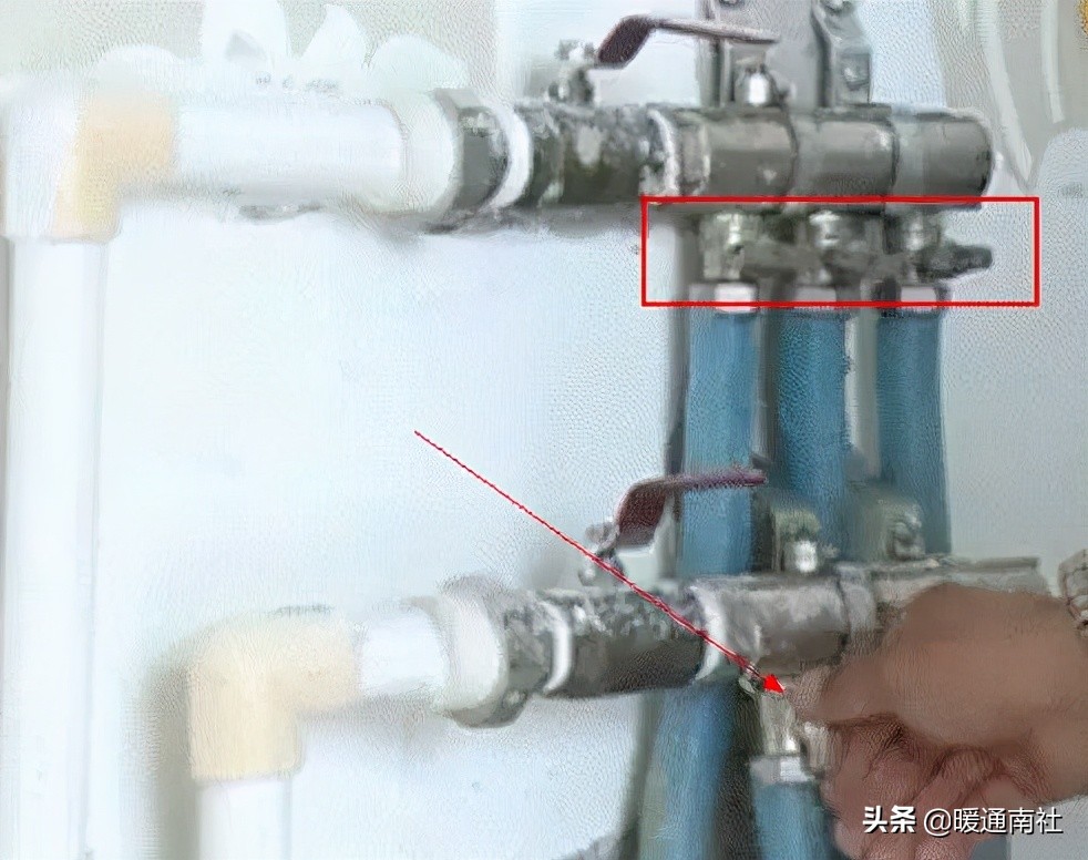 地暖不热放水排气方法,地暖排气放水视频教程抖音