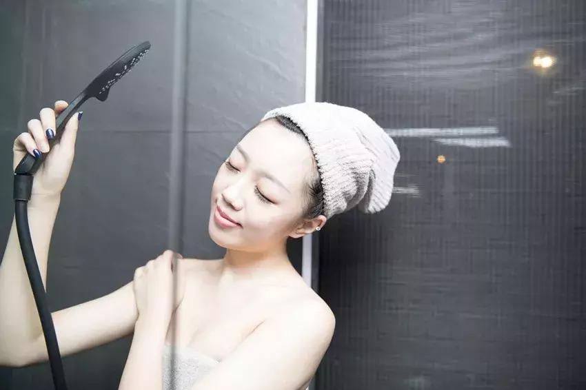 产后总感觉排不干净,剖腹产65天恶露反反复复不干净