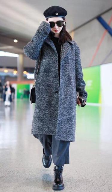 有关马丁靴的穿搭,经典白色马丁靴穿搭