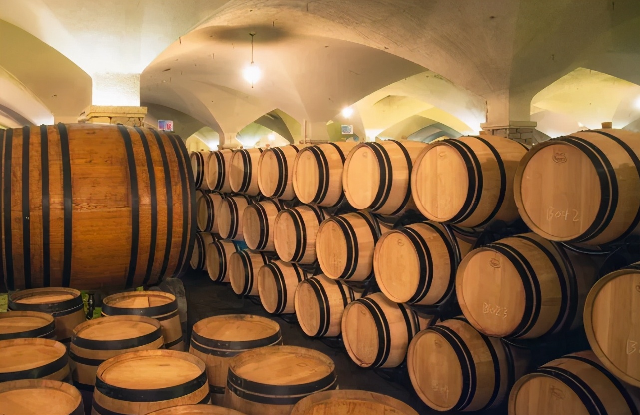 价格便宜的红酒能喝吗,超市30块钱的红酒