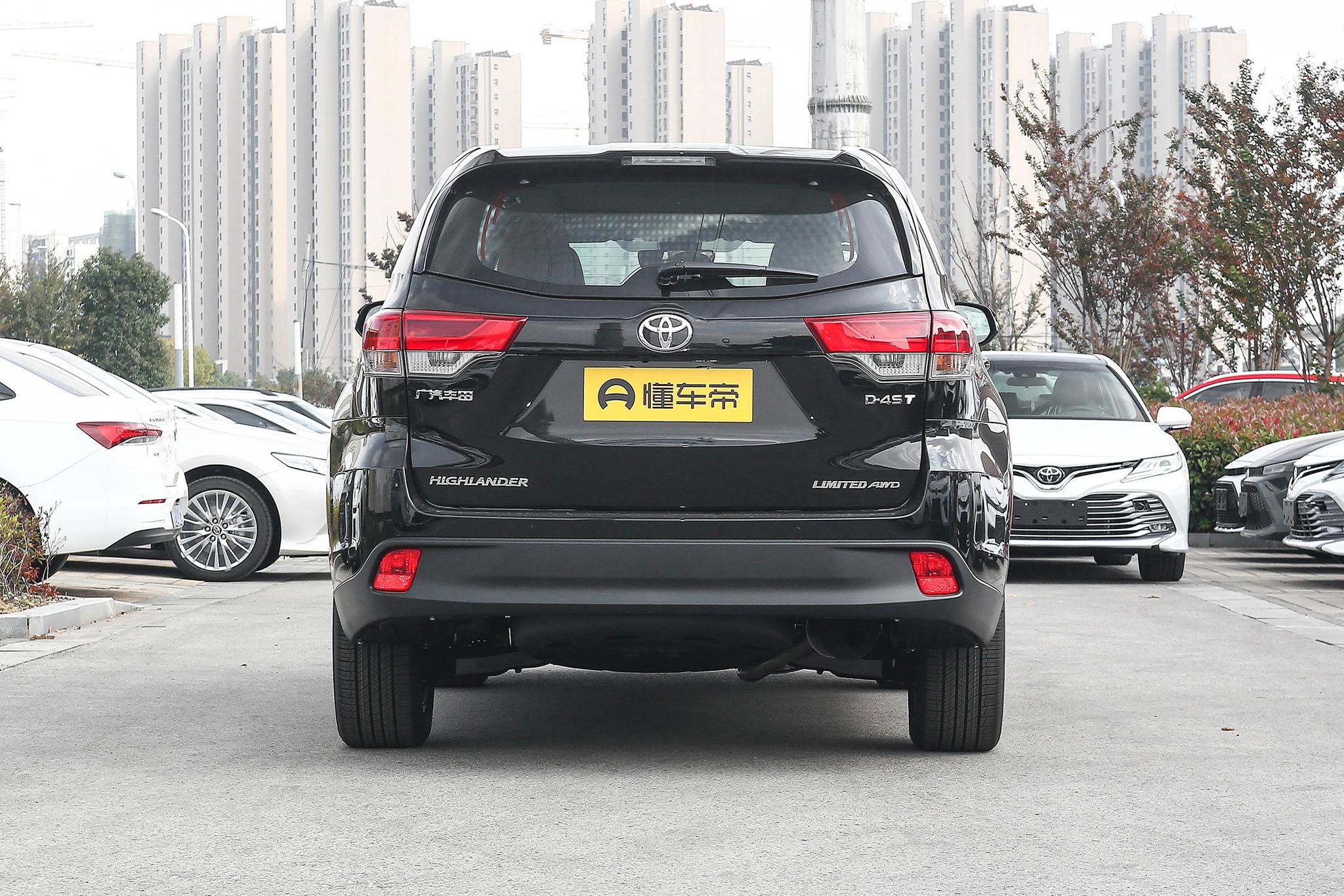 2023款丰田汉兰达车身刚性评测,汉兰达2021款四驱豪华7座内饰介绍