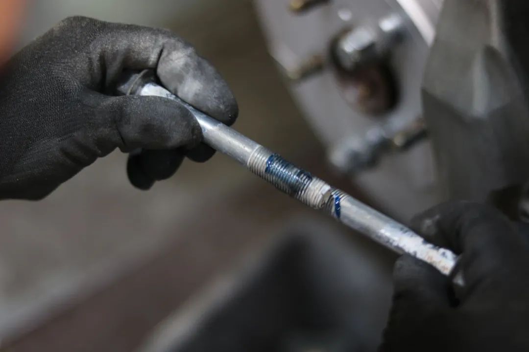 怪兽修车：翻新一辆2005年凌志LS430，当年百万经典车，满血复活