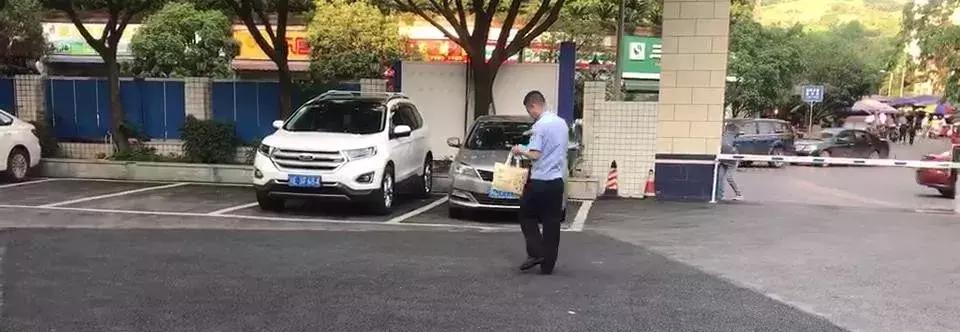 女儿不幸染上妇科病了,女孩不幸感染妇科疾病