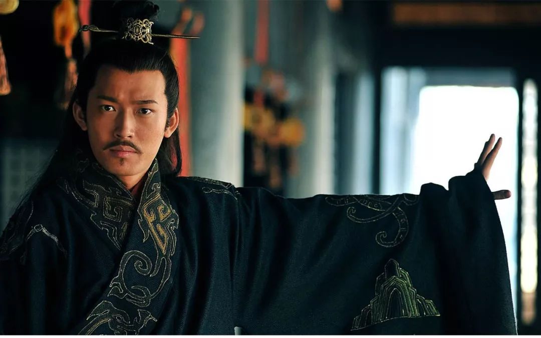 少年看不懂却成了剧中人,三国历史上真正的曹操与诸葛亮