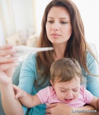 小孩发热是家长的错误做法,孩子发烧不用慌记住这七点