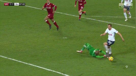 骂裁判的人,骂裁判会怎样