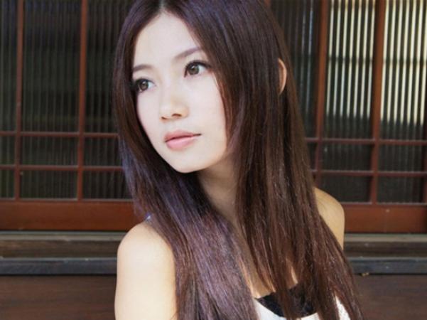 软化拉直后头发有异味怎么去除,刚拉直的头发有异味怎么去除