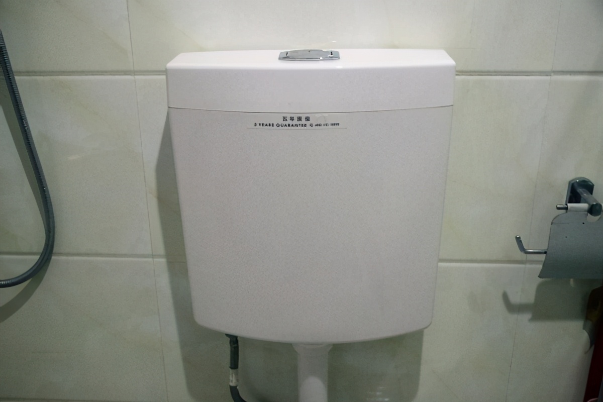 厕所改造增加一个蹲坑,厕所改装蹲厕多少钱