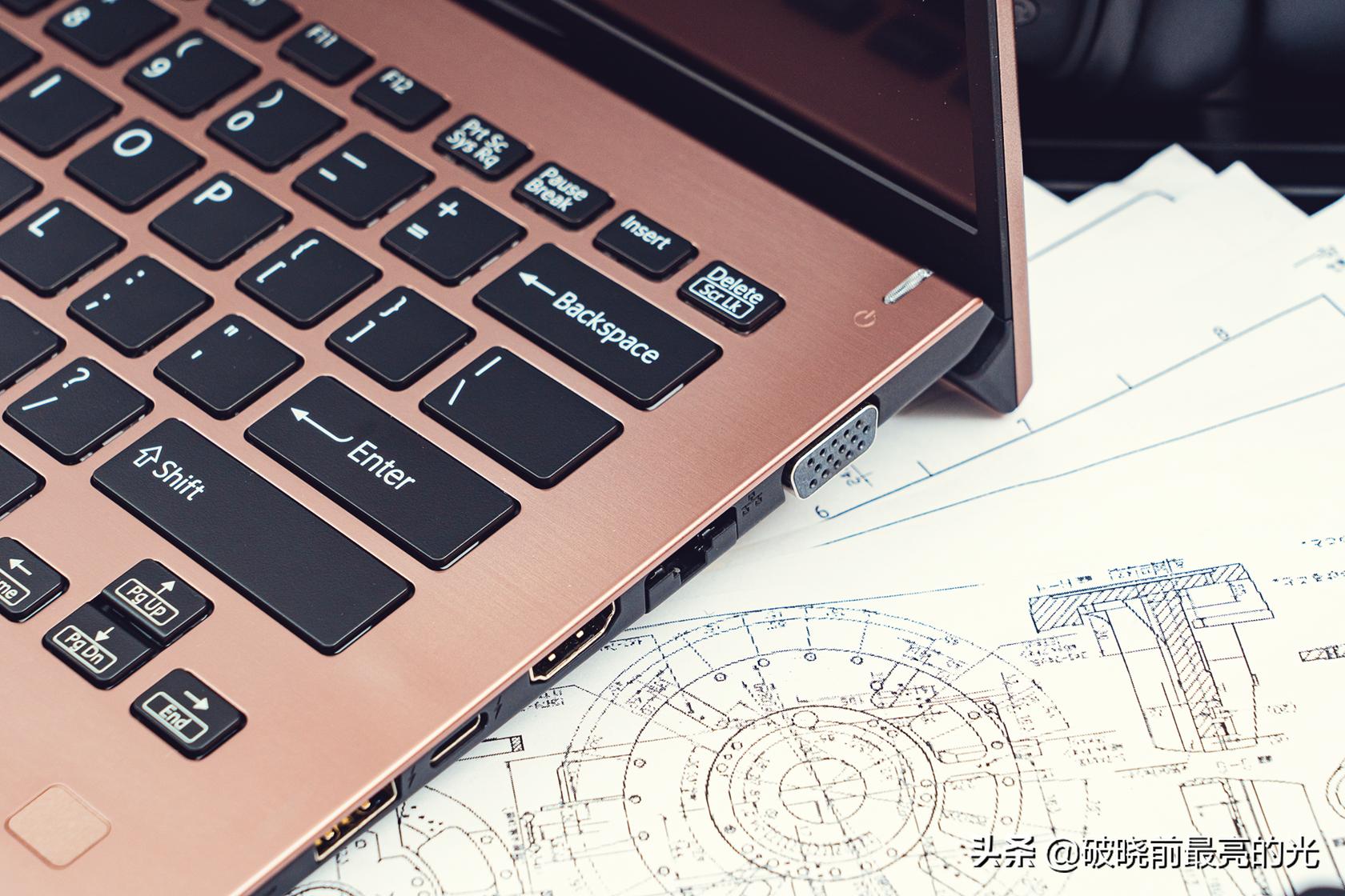 这是我见过最炫酷的电脑,这是我见过最有创意的笔记本