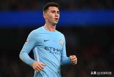 十大中后卫前十名排名,现役中后卫十大最佳排名