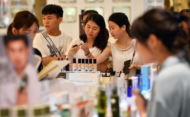 入境外国游客锐减,入境韩国的中国游客减少了多少