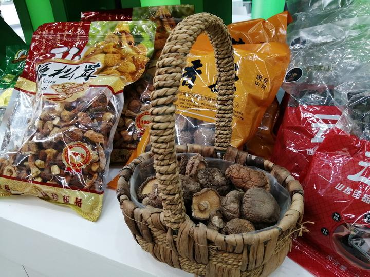 14万一斤的冬虫夏草,14万元一斤的冬虫夏草