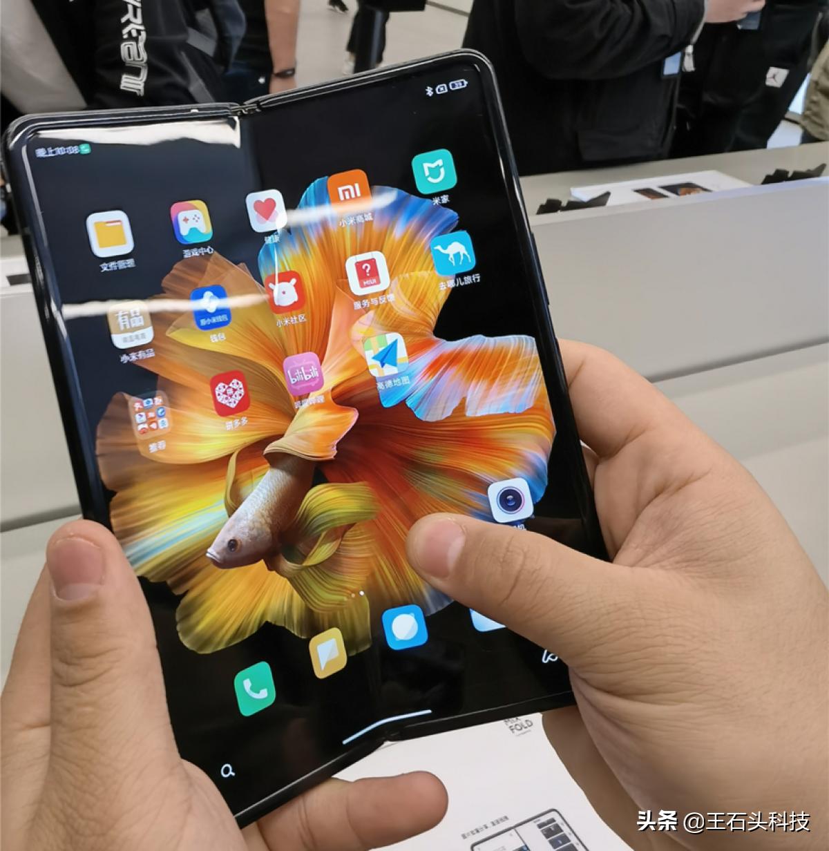 小米折叠屏手机4999元全新,小米折叠屏手机一代2023价格