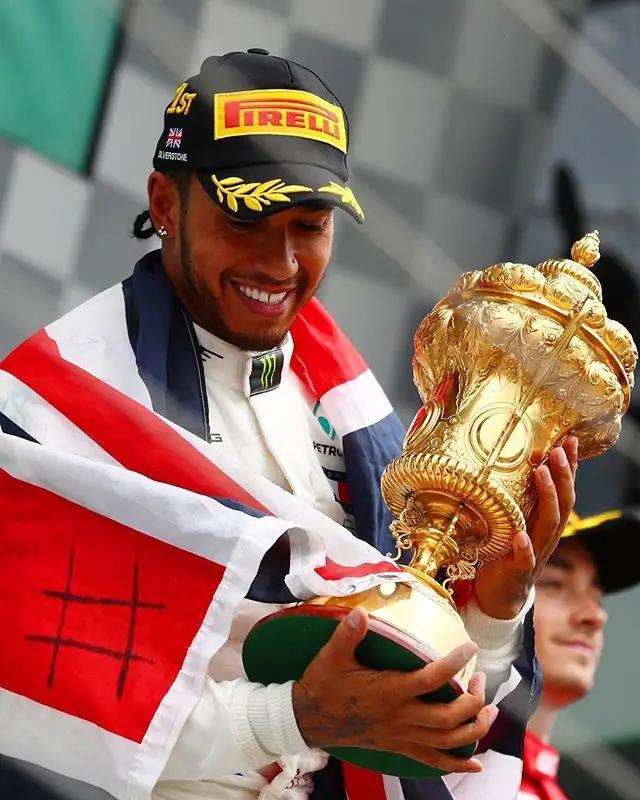 吃素吃废了的足球球员,足球运动员吃素有什么影响