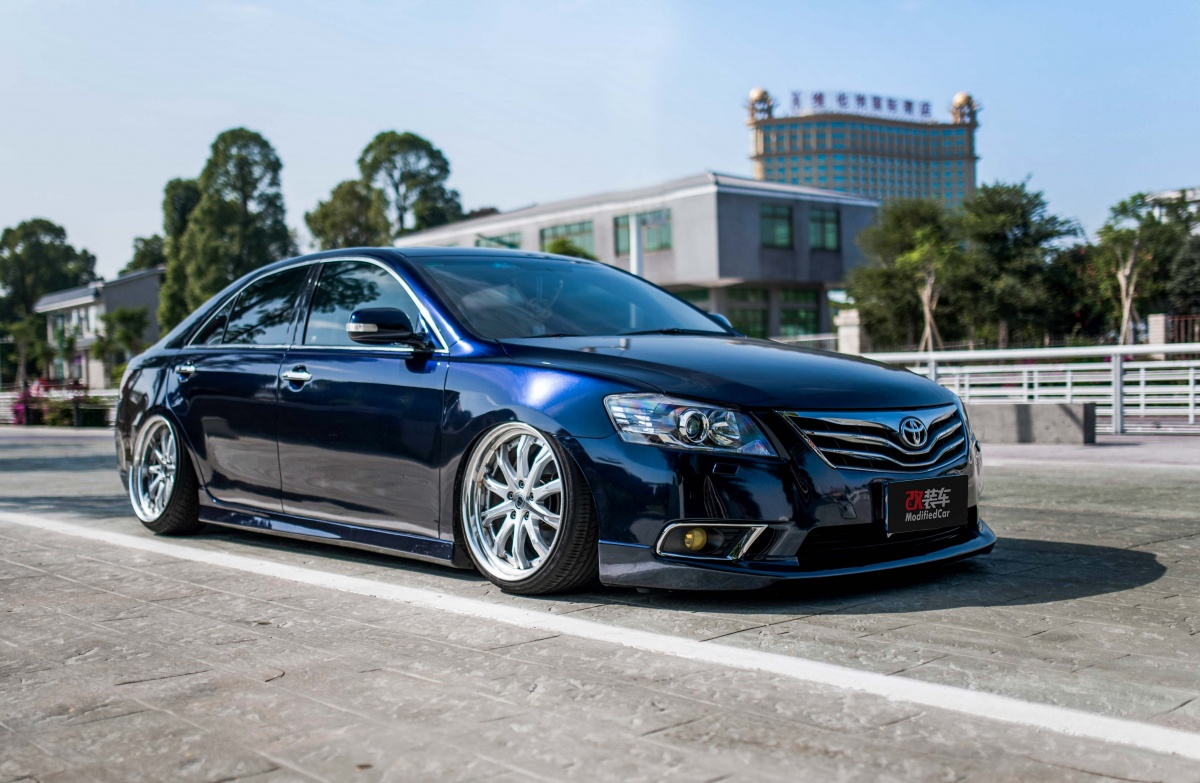 回忆杀2018变装,七代经典凯美瑞改装外观最佳案例