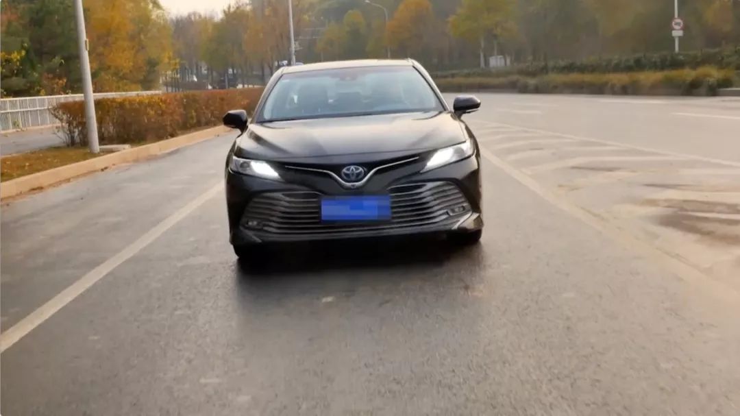 凯美瑞2.5混动省钱吗,凯美瑞混动百公里0-100实测