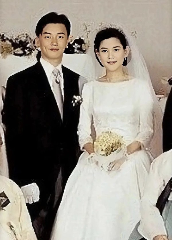三星长公主李富真离婚财产,韩国三星长公主李富真结婚照片