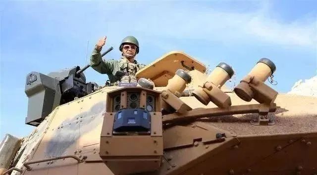 被击落的苏24,苏联t72坦克到底有多厉害