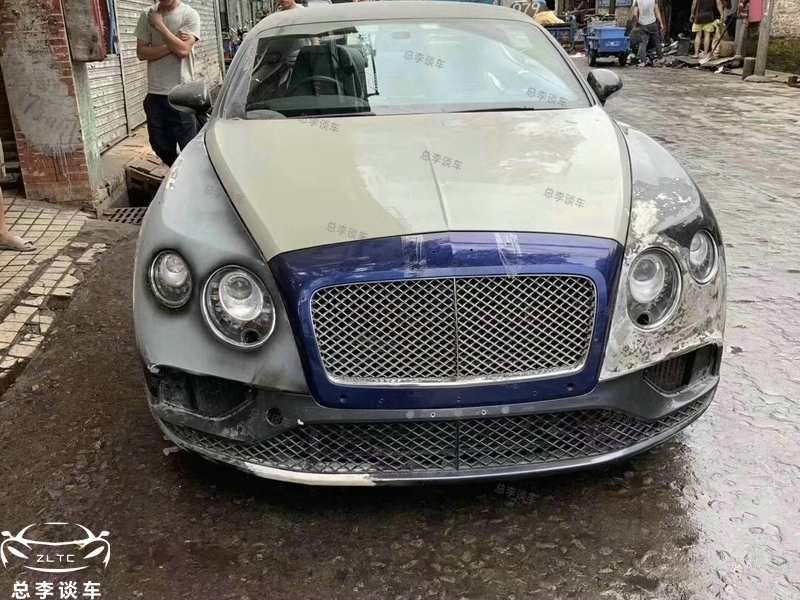 宾利老款改新款施工过程,宾利老车翻新改造全过程