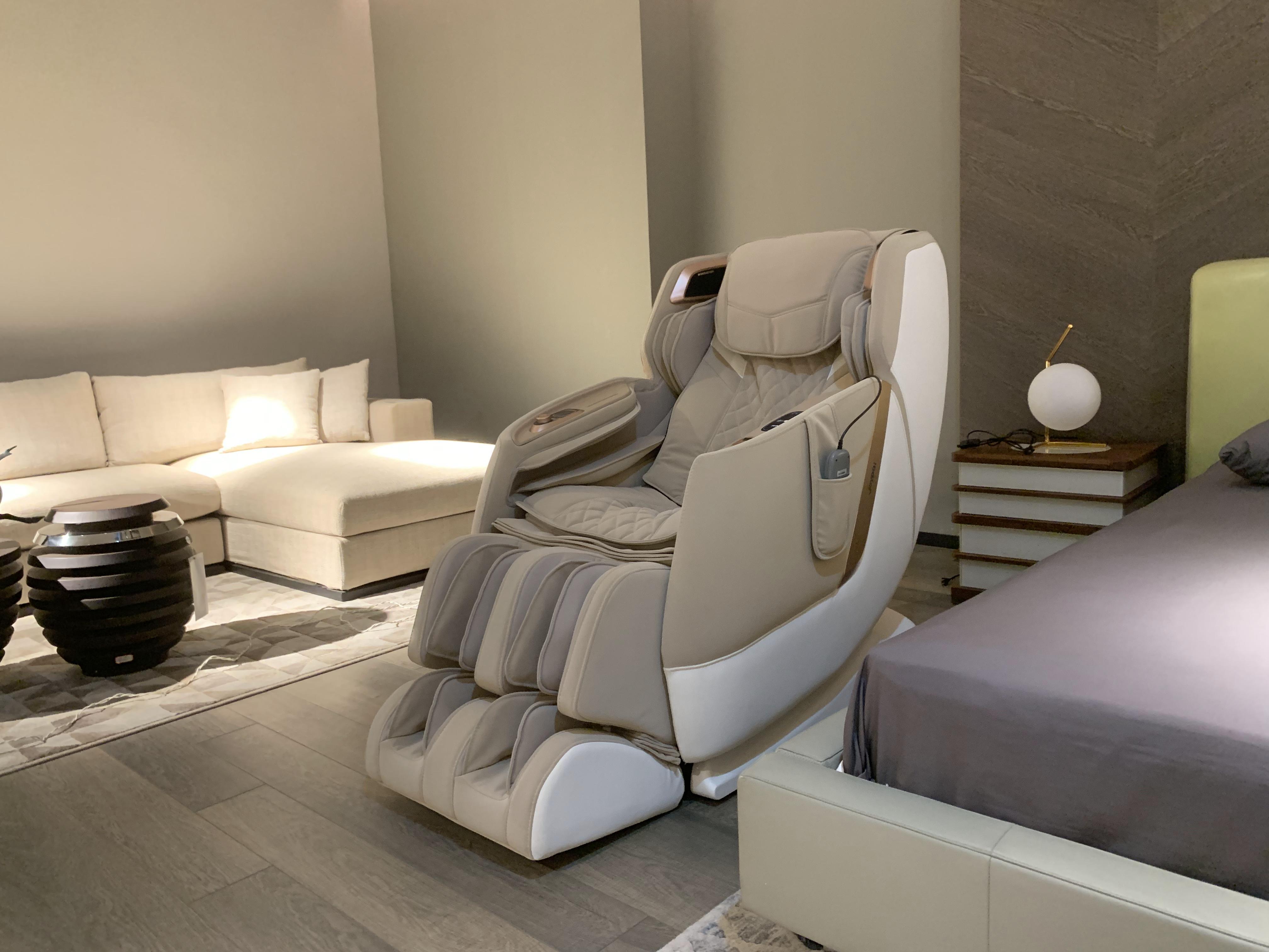 joypal皇爵ai音律按摩椅评测,小米智能ai按摩椅荣泰6610