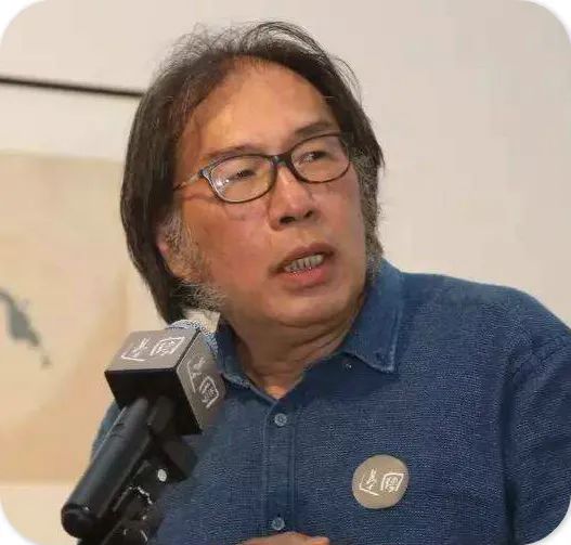 十个小镇青年，就能干掉一个莎士比亚|专访诗人西川