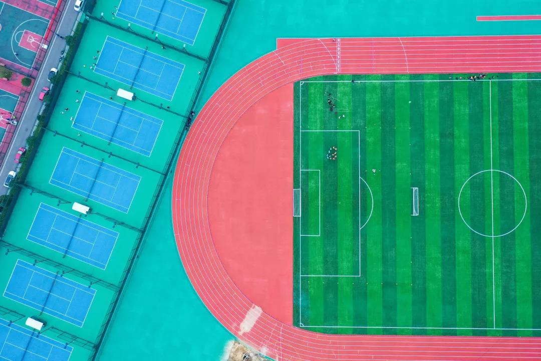 中南大学宿舍有多豪华,拥有十几个食堂的大学