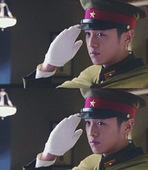 李现白敬亭蔡徐坤张若昀,李现张若昀演的法医秦明