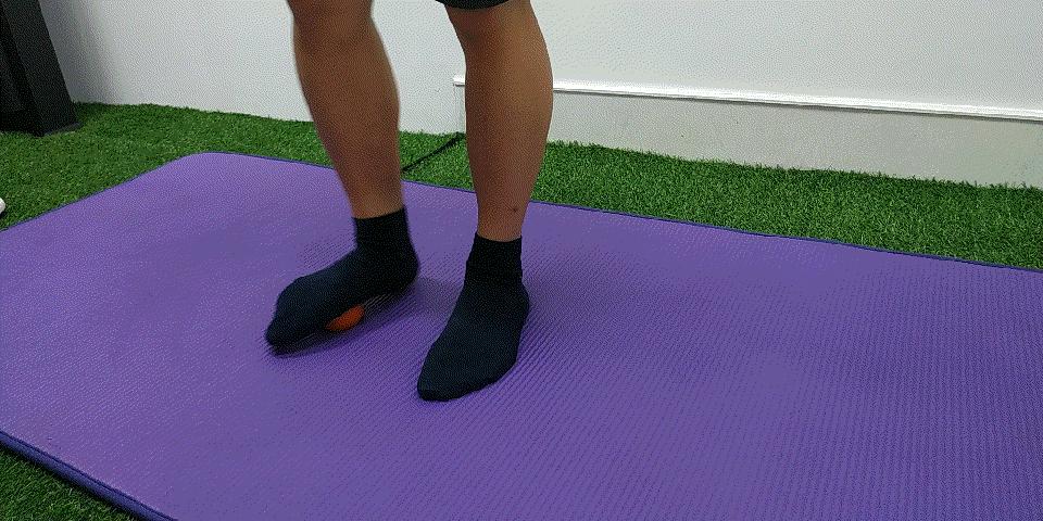 小腿粗壮按摩小腿会变瘦吗,怎么按摩小腿让小腿瘦下