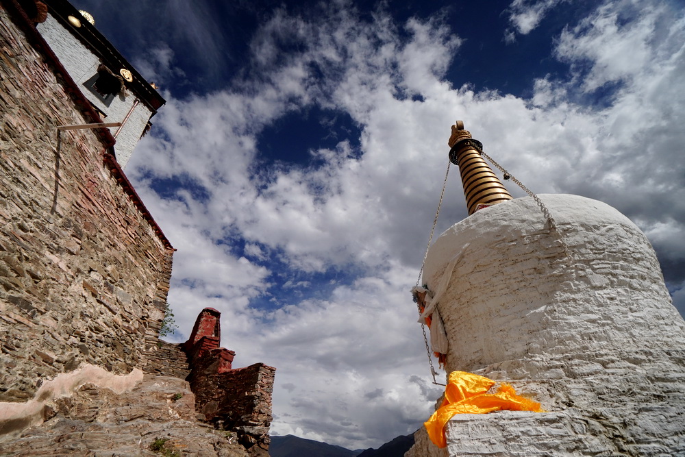 自驾游去西藏还有人看吗,自驾西藏不回头