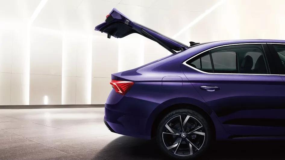 数字化轿车,斯柯达明锐pro360全景影像测试