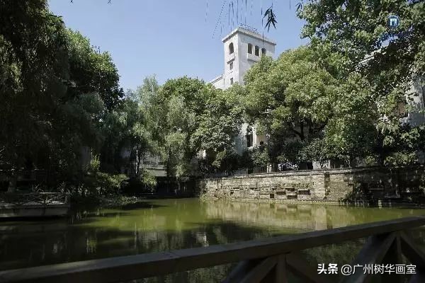 考上湖大是什么水平,考上湖美一年花多少