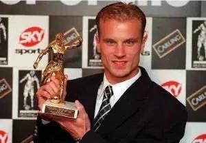 天下足球十大催泪文案,十年逝年之天下足球经典文案