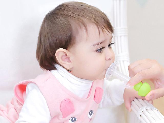 七个月婴儿喂药的技巧和方法,11个月的宝宝喂药难怎么办