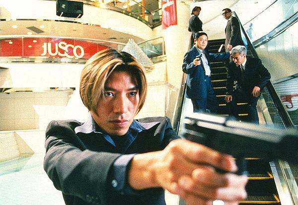 推荐几部香港经典黑帮电影啊,粤语香港黑帮电影大全