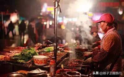 中国十大经典小吃街排名榜,当下国内最热门的小吃街