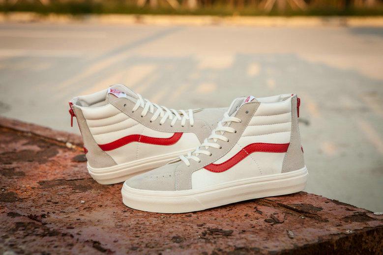 复古电动车权志龙,权志龙同款vans深蓝怎么搭配