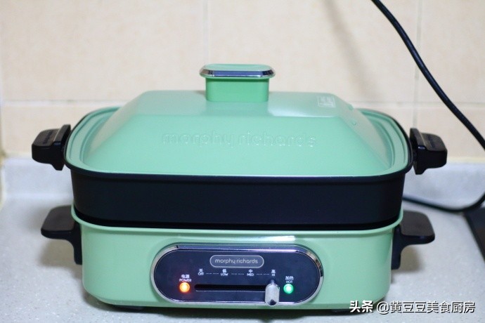 大厨教你剁椒鱼的做法,大厨剁椒鱼头家常做法